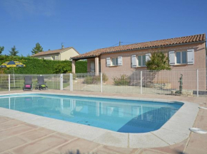Comfortable villa with swimming pool
